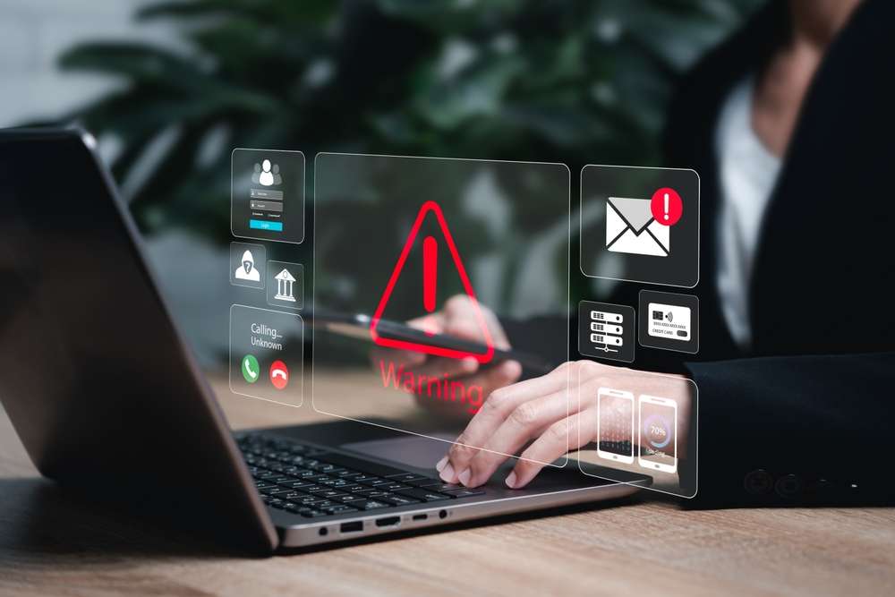 Cyber,Scam,Protection,,Identity,Theft,Via,Online,System,Concept,,Businesswomen